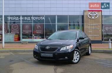 Седан Toyota Camry 2007 в Киеве