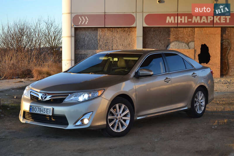 Toyota Camry 2013