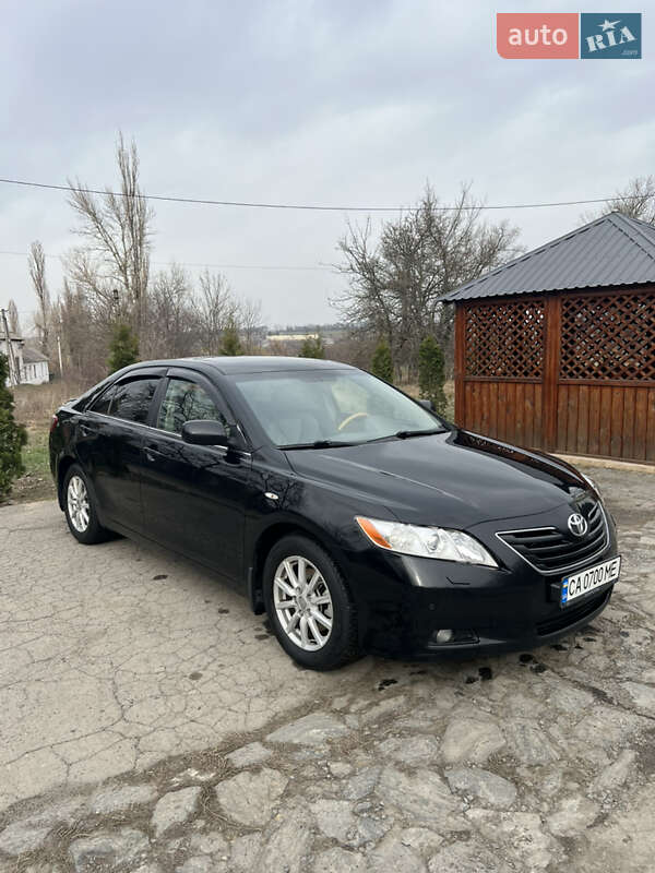 Седан Toyota Camry 2007 в 