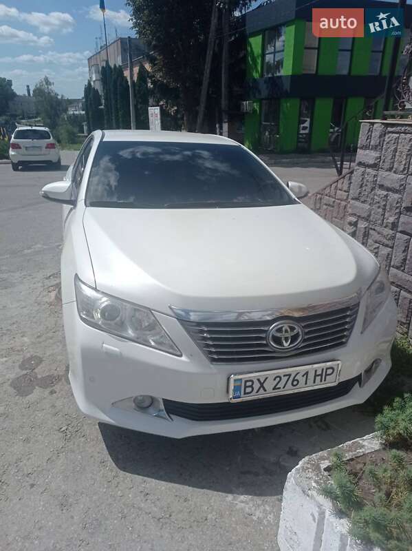 Toyota Camry 2011