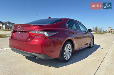 Седан Toyota Camry 2022 в 