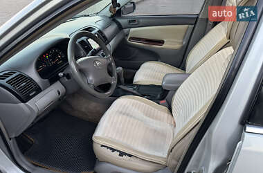 Седан Toyota Camry 2002 в 