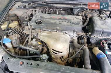 Седан Toyota Camry 2004 в 