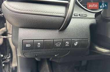 Седан Toyota Camry 2021 в Новояворовске