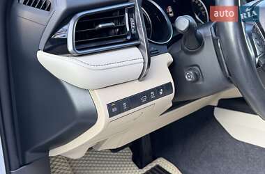 Седан Toyota Camry 2021 в 