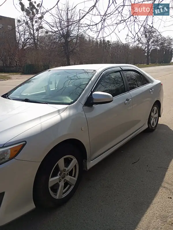 Toyota Camry 2013