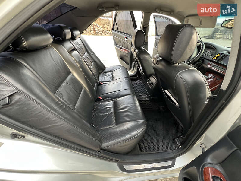 Седан Toyota Camry 2002 в Чорткові