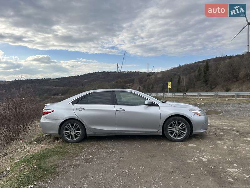 Седан Toyota Camry 2014 в Києві