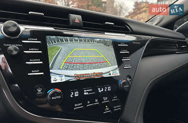 Седан Toyota Camry 2020 в 