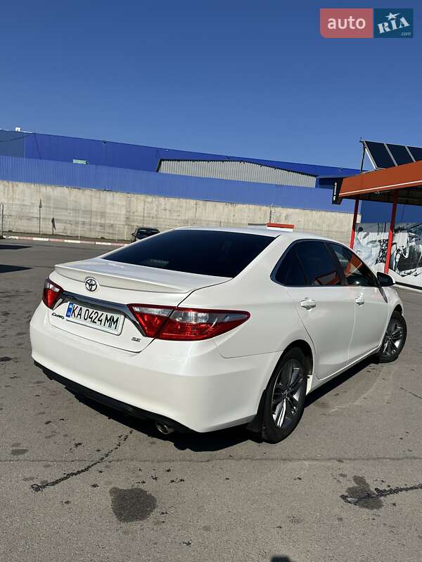 Седан Toyota Camry 2016 в Вінниці