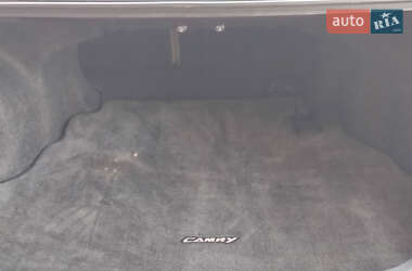 Седан Toyota Camry 2013 в 