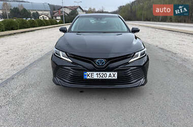 Седан Toyota Camry 2019 в Дніпрі
