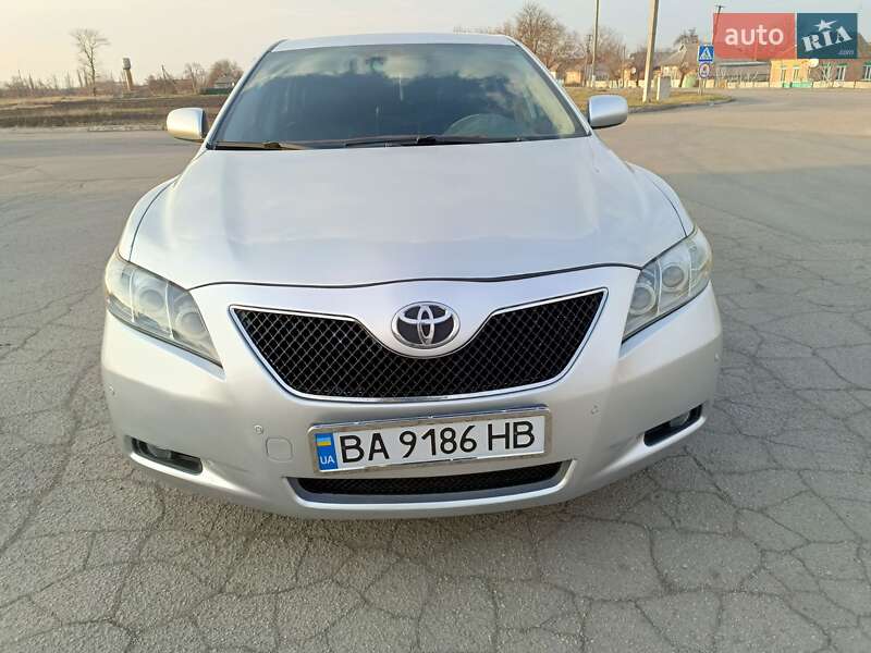 Седан Toyota Camry 2007 в Малій Висці