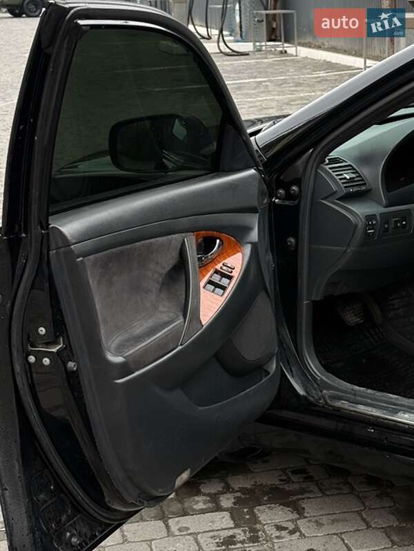 Седан Toyota Camry 2008 в Дніпрі