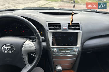 Седан Toyota Camry 2007 в 