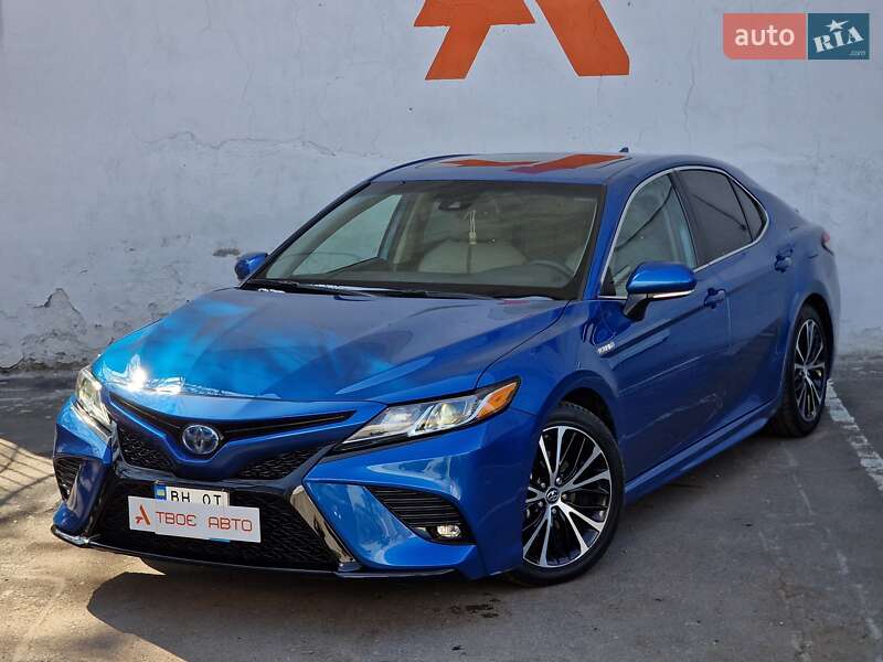 Седан Toyota Camry 2019 в Одесі