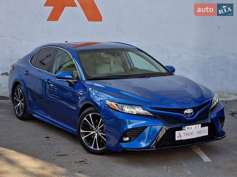Седан Toyota Camry 2019 в Одесі