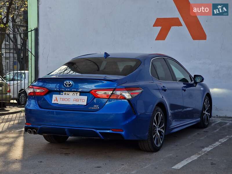 Седан Toyota Camry 2019 в Одесі