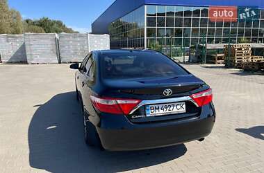 Седан Toyota Camry 2015 в Сумах