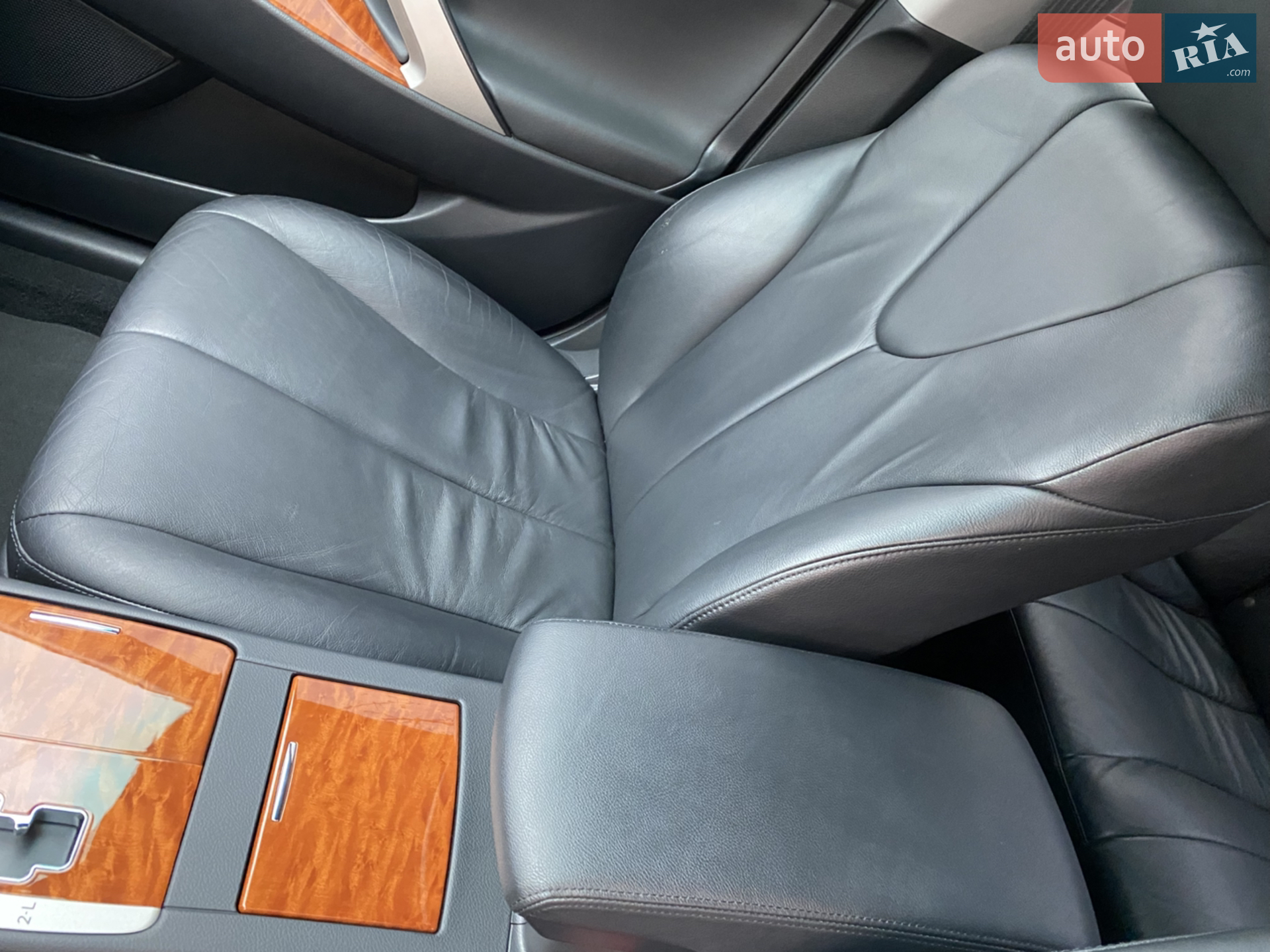 2011 Toyota Camry - мініатюра 10