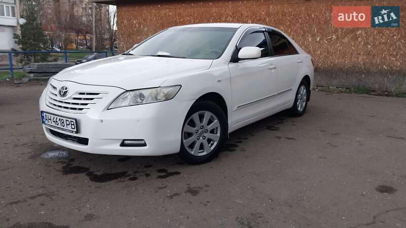Седан Toyota Camry 2008 в 