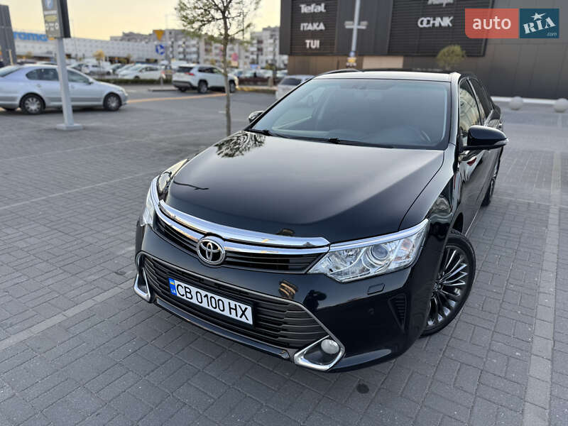 Седан Toyota Camry 2014 в Ніжині