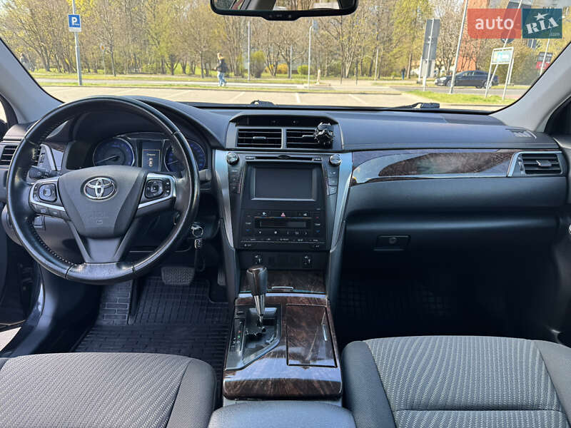 Седан Toyota Camry 2014 в Ніжині