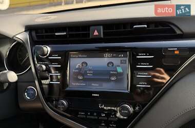 Седан Toyota Camry 2020 в 