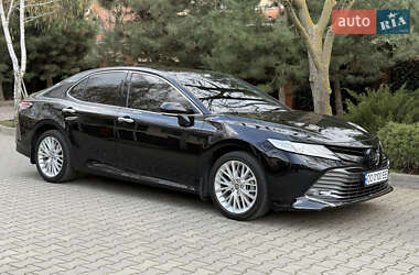 Седан Toyota Camry 2018 в Одессе
