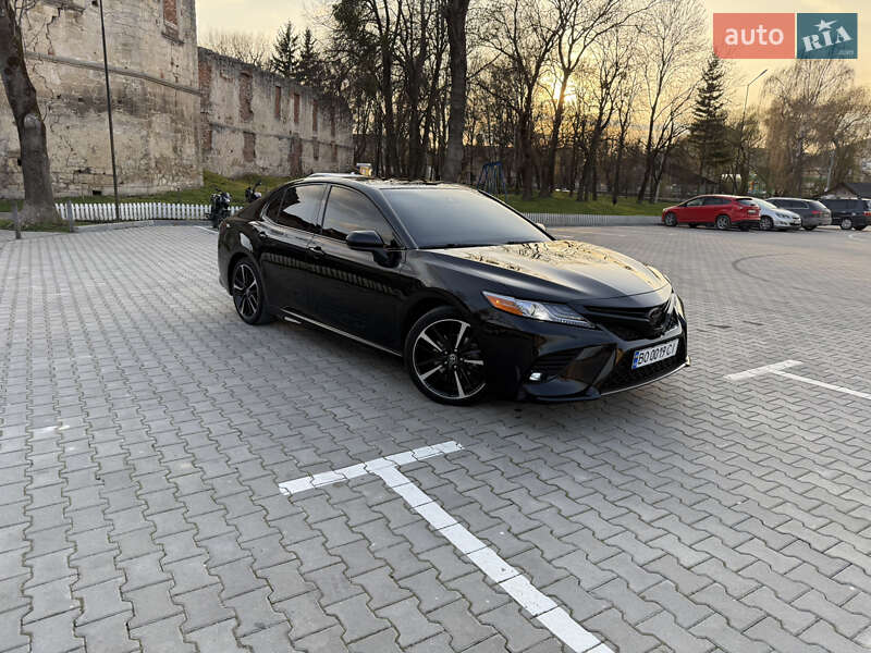 Седан Toyota Camry 2020 в 