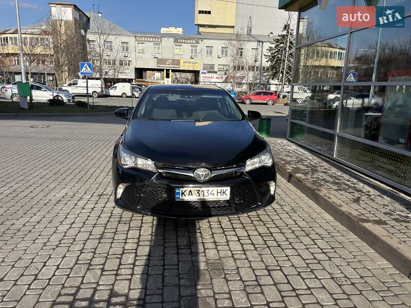 Седан Toyota Camry 2016 в Києві фото 15 Седан Toyota Camry 2016 в Києві