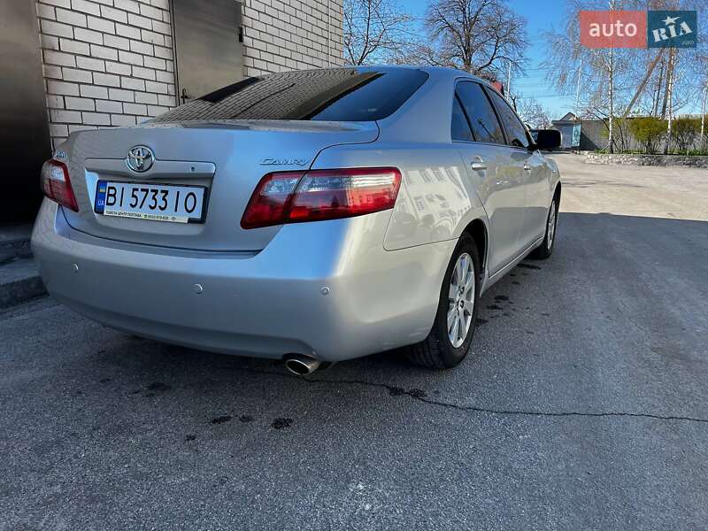Седан Toyota Camry 2008 в Светловодске