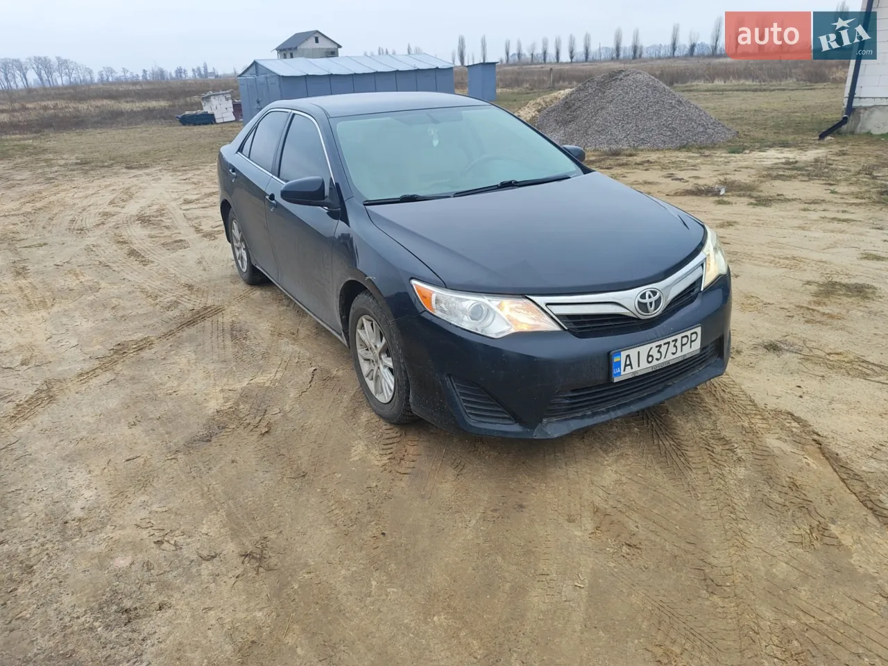 2013 Toyota Camry - мініатюра 25