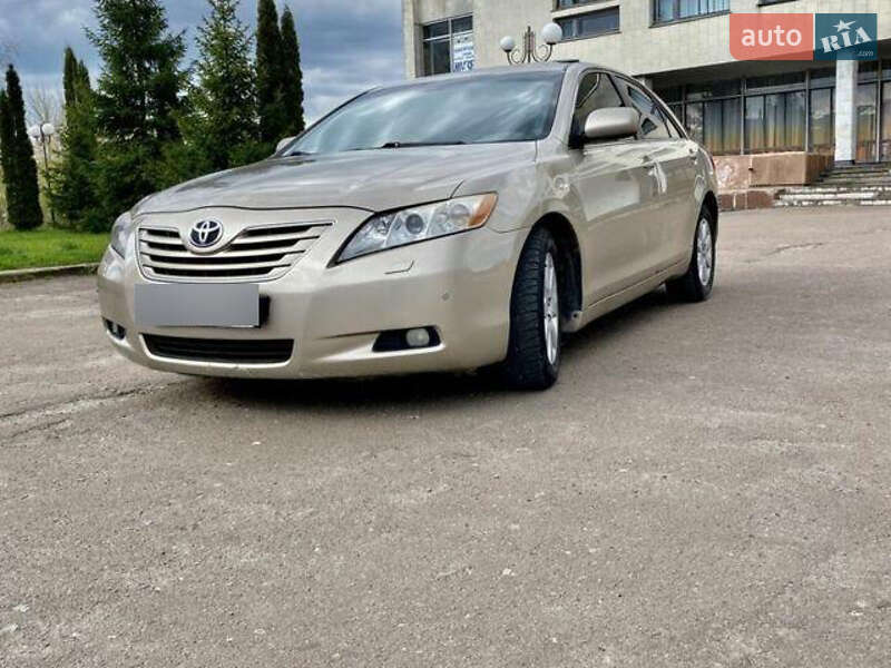 Toyota Camry 2007