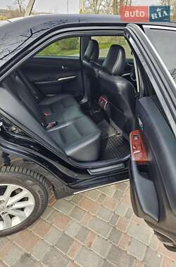 Седан Toyota Camry 2012 в 