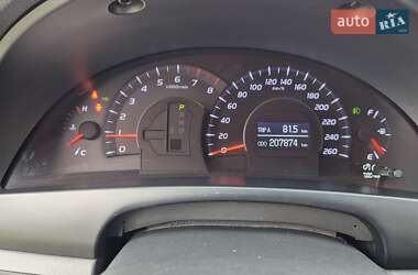 Седан Toyota Camry 2009 в 