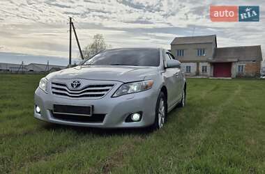 Седан Toyota Camry 2009 в 