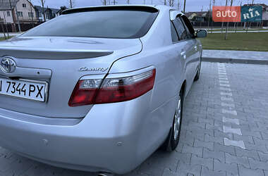 Седан Toyota Camry 2007 в 