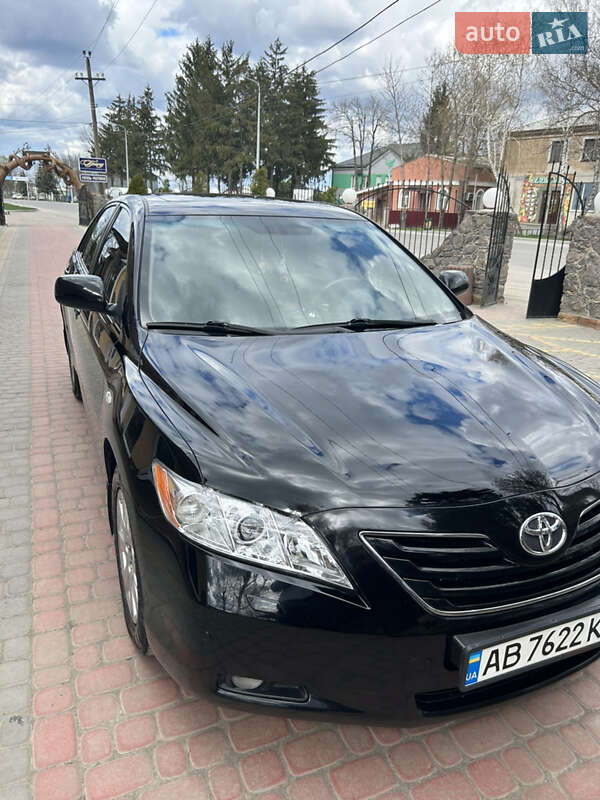 Седан Toyota Camry 2007 в Вінниці