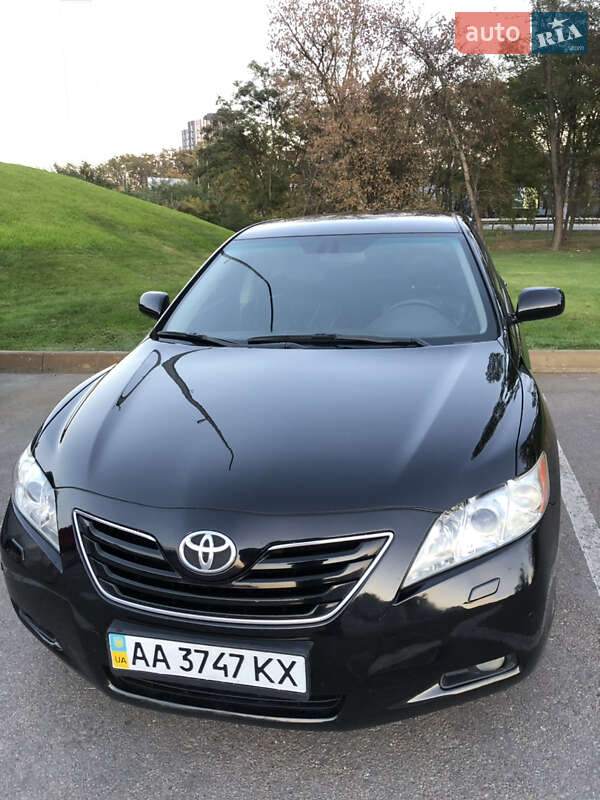 Седан Toyota Camry 2008 в 