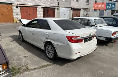 Седан Toyota Camry 2012 в Киеве