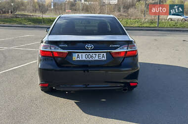 Седан Toyota Camry 2014 в 