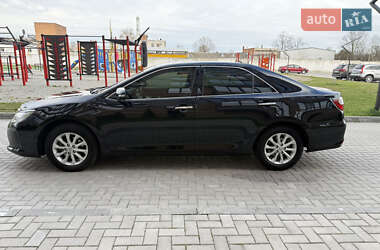 Седан Toyota Camry 2014 в 
