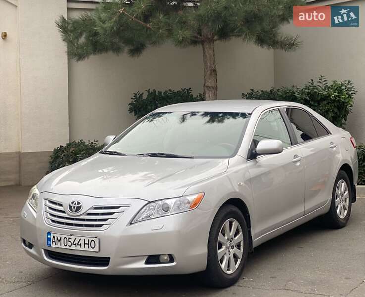 Седан Toyota Camry 2008 в 