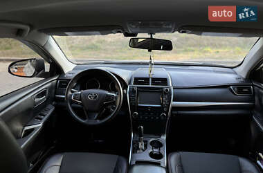 Седан Toyota Camry 2016 в 
