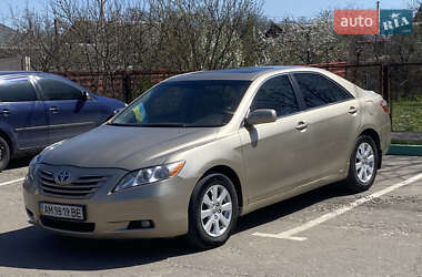 Седан Toyota Camry 2007 в 