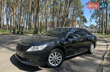 Седан Toyota Camry 2011 в Черкасах