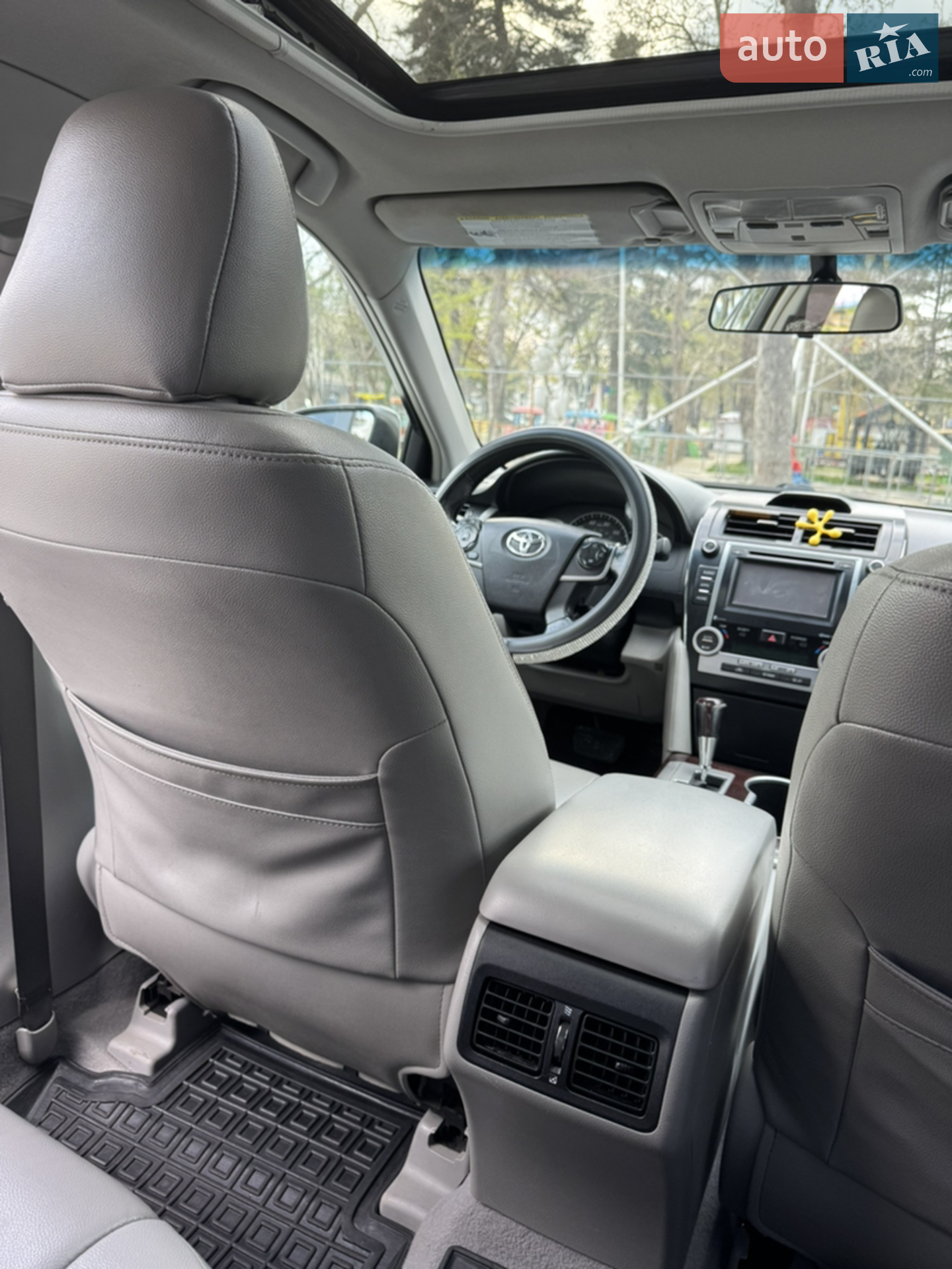 2014 Toyota Camry - мініатюра 7
