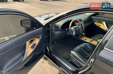 Седан Toyota Camry 2006 в 
