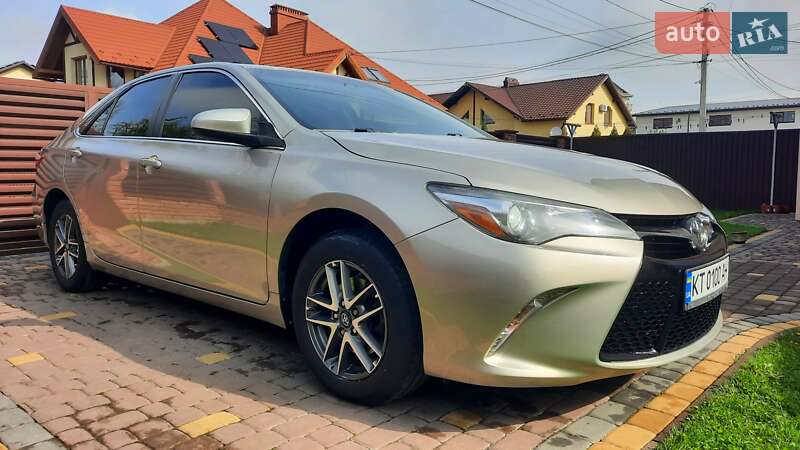 Toyota Camry 2017